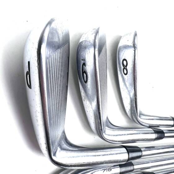 Titleist 716 AP2 Forged Iron Set / 5-PW / Dynamic Gold R300 Regular Flex