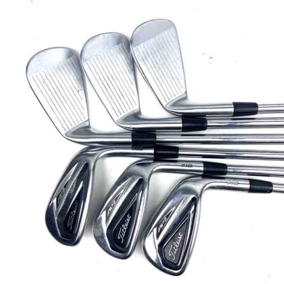 Titleist 716 AP2 Forged Iron Set / 5-PW / Dynamic Gold R300 Regular Flex