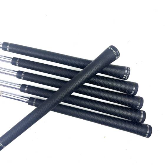 Titleist 716 AP2 Forged Iron Set / 5-PW / Dynamic Gold R300 Regular Flex