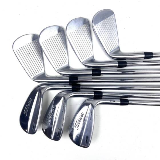 Titleist 718 CB/MB Combo Iron Set / 4-PW / Dynamic Gold S300 Stiff Flex
