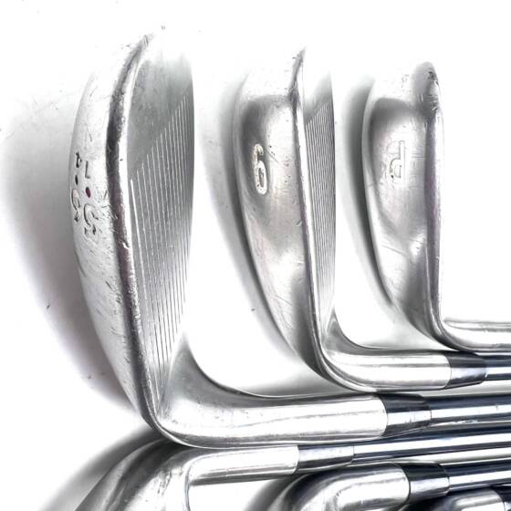 Cleveland Bloom Irons / 5H, 6H, 7-SW / Bloom Ladies Flex