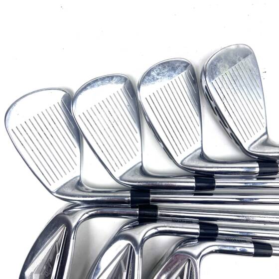 Wilson Staff D7 Forged Irons / 5-GW / KBS Regular Flex