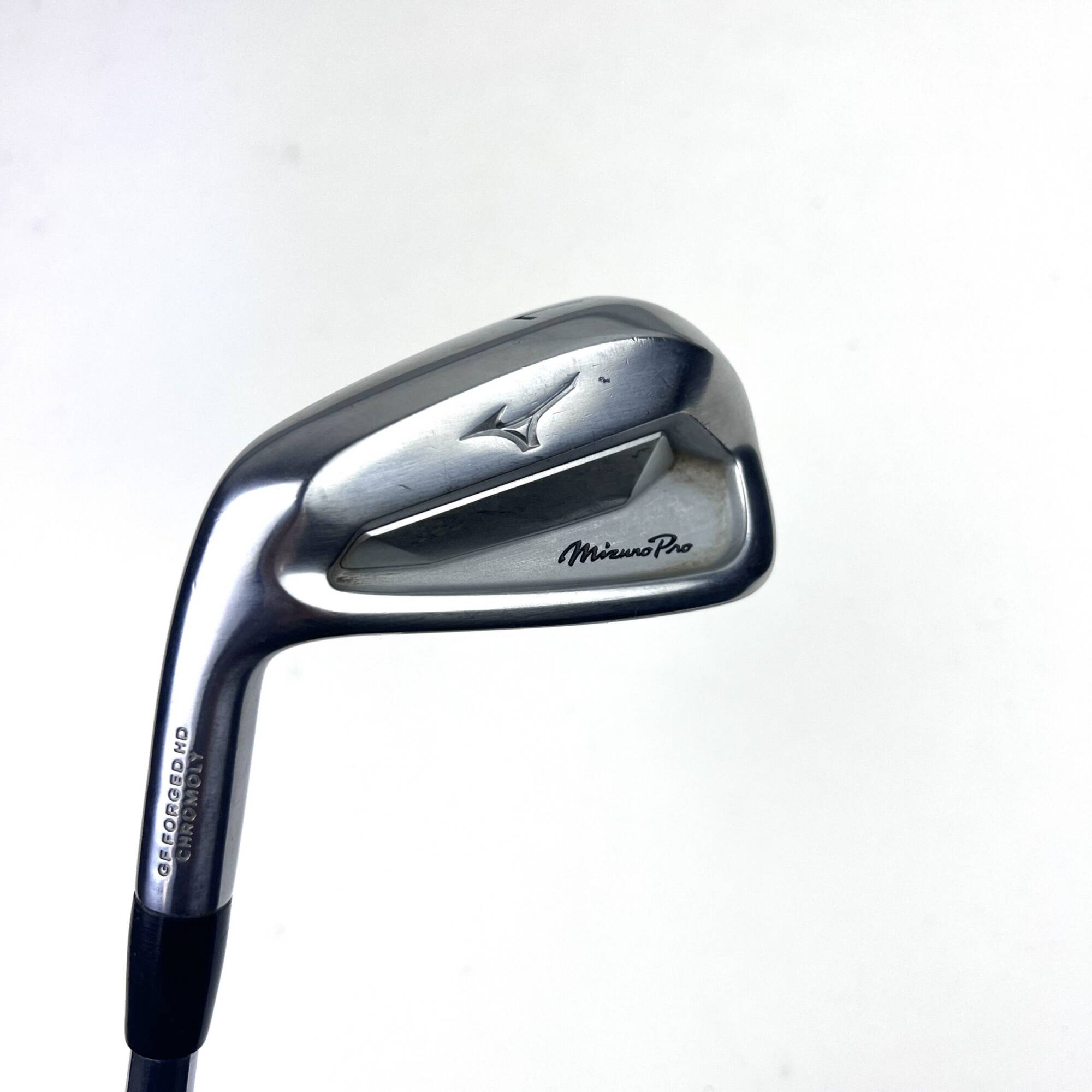 Left Handed Mizuno Pro 223 7 Iron / 32 Degree / Dynamic Gold X-Stiff Flex