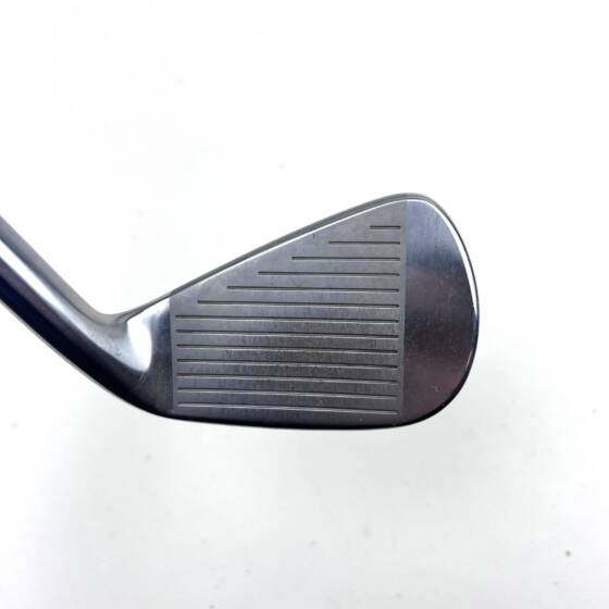 Left Handed Mizuno Pro 223 7 Iron / 32 Degree / Dynamic Gold X-Stiff Flex