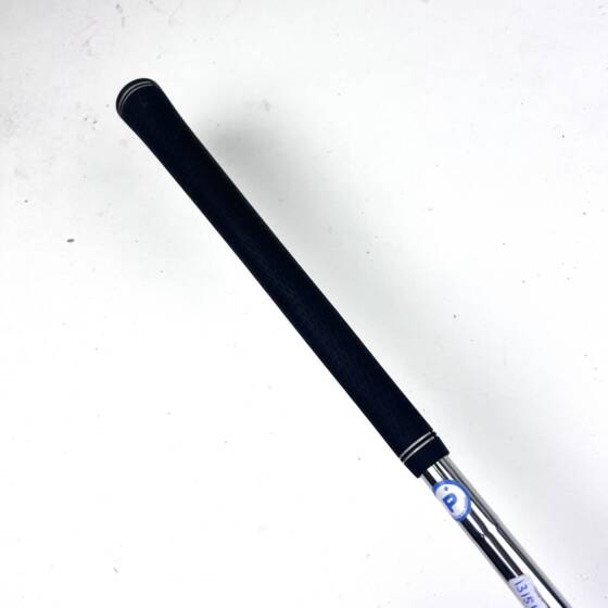 Left Handed Mizuno Pro 223 7 Iron / 32 Degree / Dynamic Gold X-Stiff Flex