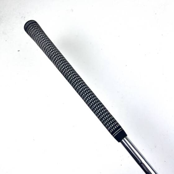 Titleist 775 CB 3 Iron / 20 Degree / Dynamic Gold R300 Regular Flex