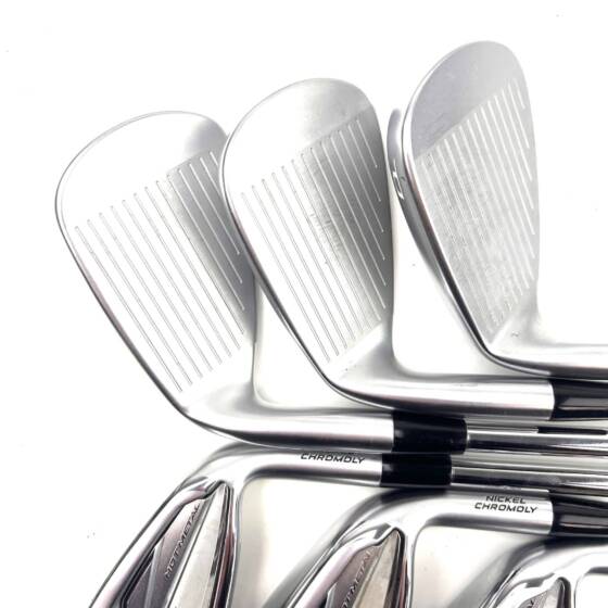 Mizuno JPX 923 Hot Metal Irons / 5-PW / KBS $-Taper Lite 95 Regular Flex