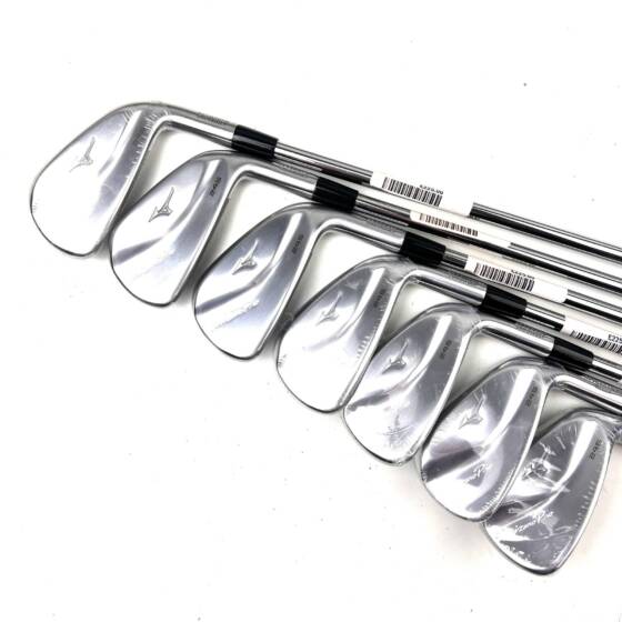 Mizuno Pro 245 Irons / 4-PW / Dynamic Gold R300 Regular Flex
