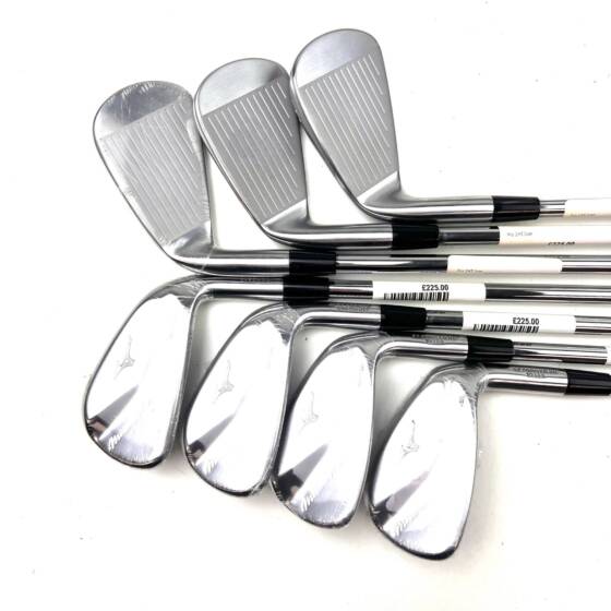 Mizuno Pro 245 Irons / 4-PW / Dynamic Gold R300 Regular Flex