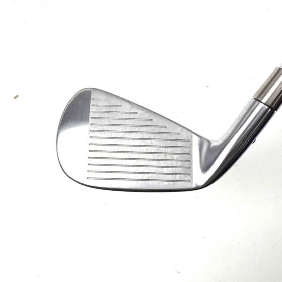 DEMO Mizuno Pro 223 7 Iron / 32 Degree / Dynamic Gold X100 X-Stiff Flex