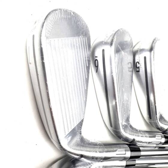 New Taylormade QI Irons / 5-PW / KBS MAX MT 85 Regular Flex