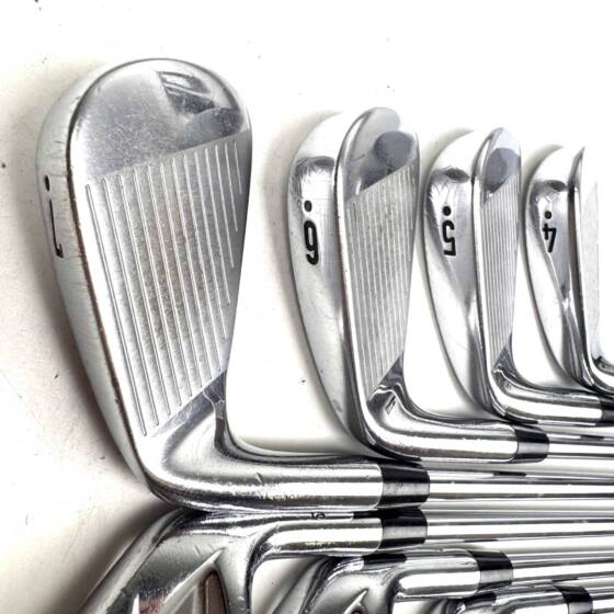 Callaway Apex Pro 19 Irons / 4-PW / Elevate Tour Stiff Flex