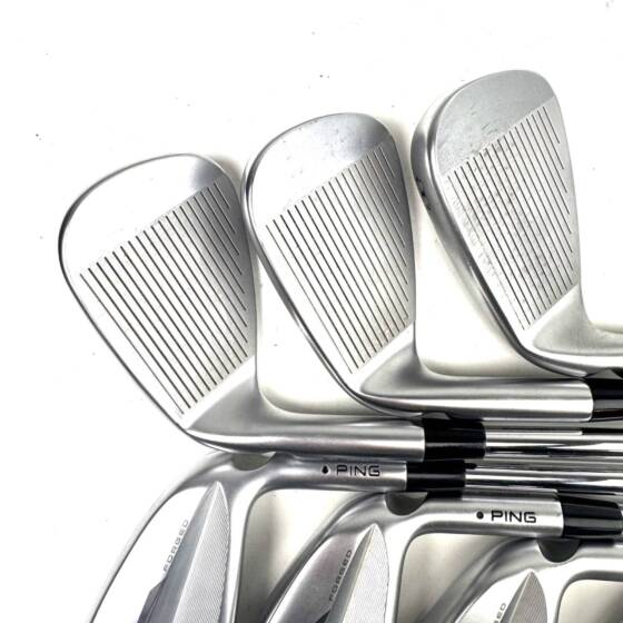 Ping i530 Irons / 4-PW / Ping AWT 3.0 Stiff Flex