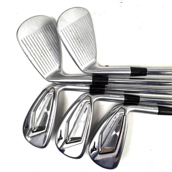 Mizuno JPX 919 Hot Metal Pro Irons / 6-PW / AMT White R300 Regular Flex