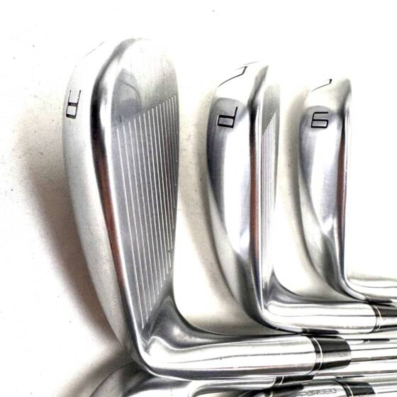 Taylormade P790 2017 Irons / 5-AW / KBS Tour 90 Regular Flex