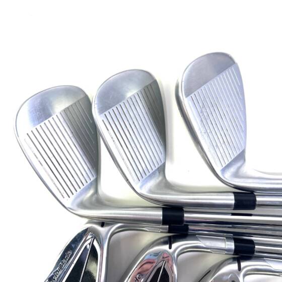 Taylormade Qi Irons / 5-AW / N.S.Pro Regular Flex
