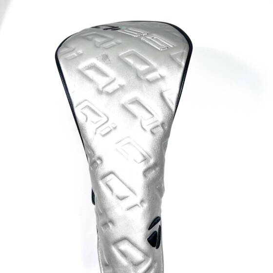 Taylormade Qi35 Driver / 10.5 Degree / Cypher Stiff Flex