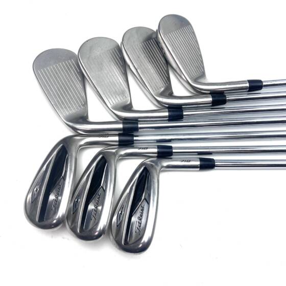 Titleist 718 AP1 Irons / 5-PW+48 / AMT Red R300 Regular Flex