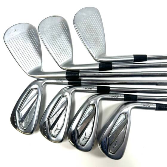 Mizuno JPX 925 Hot Metal Irons / 4-PW / Dynamic Gold Mid 100 S300 Stiff Flex