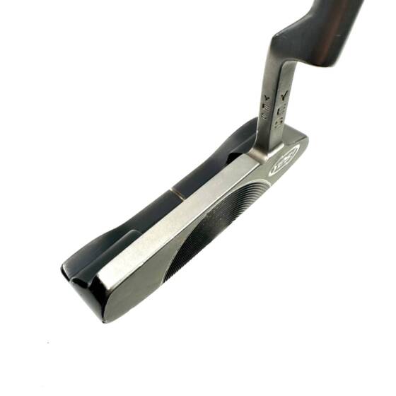 Yes! Callie Putter / 32 Inches