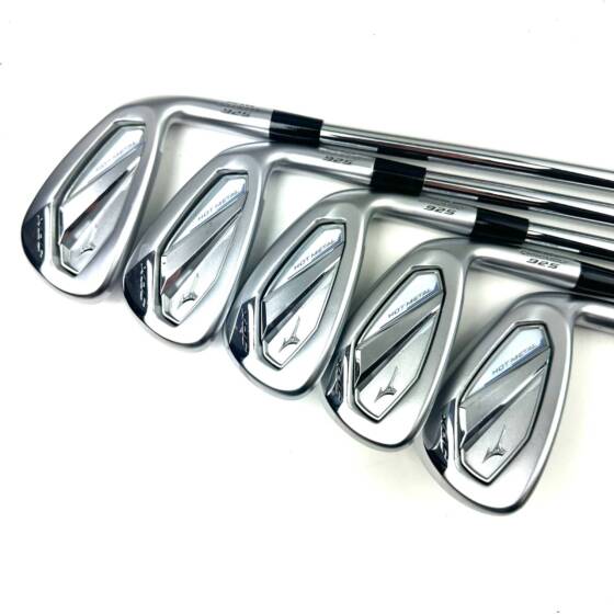 Mizuno JPX 925 Hot Metal Irons / 6-PW / N.S. Pro Modus3 Tour 105 Regular Flex
