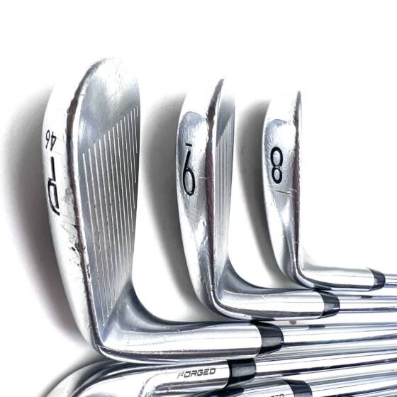 Titleist T100 2019 Irons / 4-PW / AMT S300 Stiff Flex