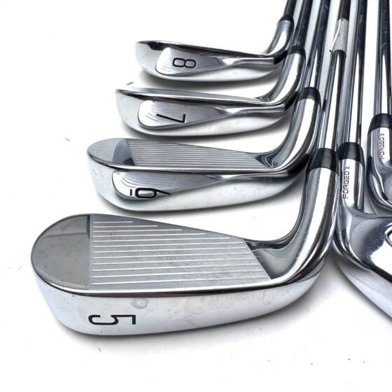 Titleist T350 2023 Irons / 5-PW + 48 Degree / AMT Red R300 Regular Flex