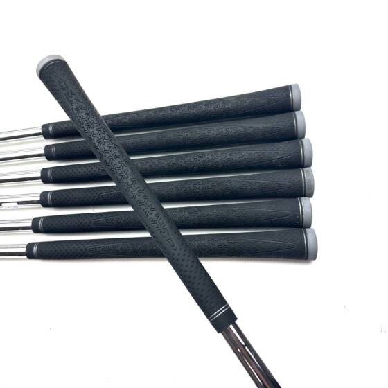 Callaway Rogue Irons / 5-SW / XP95 R300 Regular Flex