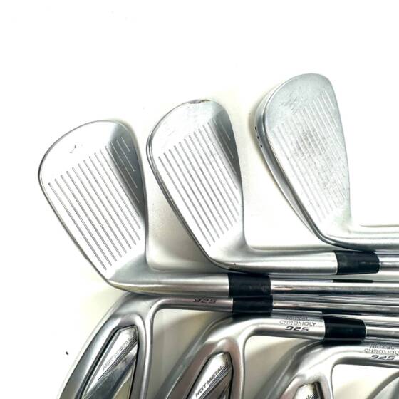 Mizuno JPX 925 Hot Metal Irons / 4-PW / Dynamic Gold Mid 100 S300 Stiff Flex