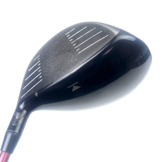 Titleist 910 D2 Driver / 9.5 Degree / Diamana Regular Flex