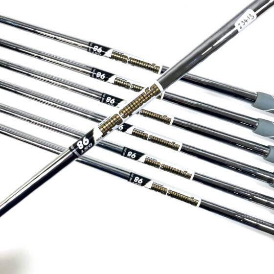 Mizuno JPX 921 Hot Metal Irons / 4-PW / Dynamic Gold DST 98 Regular Flex