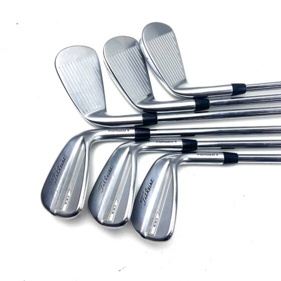 Titleist T100 2023 Irons / 5-PW / Dynamic Gold S300 Stiff Flex