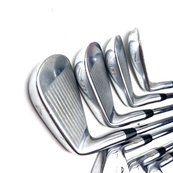 Mizuno MP-20 / MP-20 MMC Combo Irons / 4-PW / Dynamic Gold X100 X-Stiff Flex
