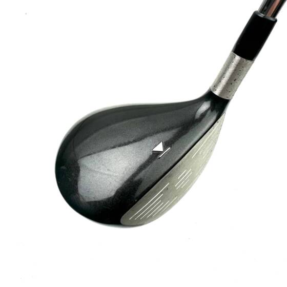 Titleist 904 F 5 Wood / 17 Degree / True Temper Dynamic Gold Regular Flex
