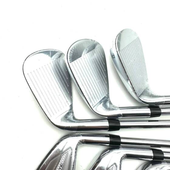 New Callaway Elyte Irons / 5-PW / Vector 80 Regular Flex