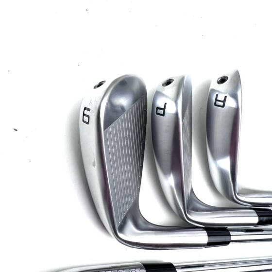 New Taylormade P790 2025 Irons / 5-AW / N.S. Pro Modus 3 Tour 105 Stiff Flex