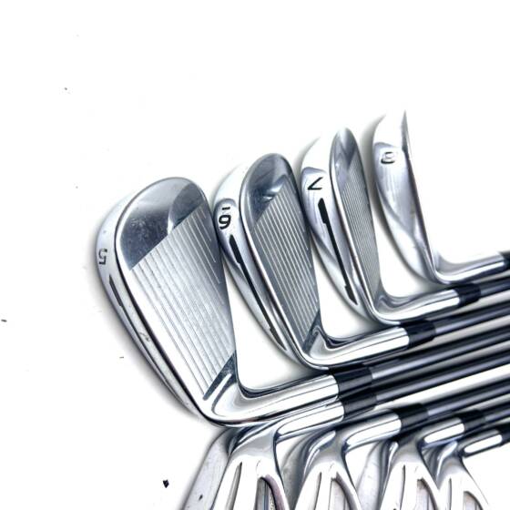 Taylormade SLDR Irons / 5-SW+AW / Fujikura SLDR 67 Regular Flex
