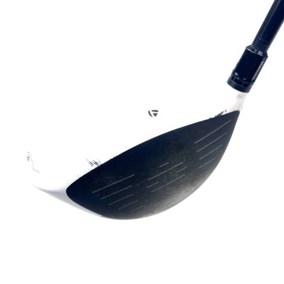 Taylormade R11 Driver / 9 Degree / Fujikura Blur 60 Stiff Flex