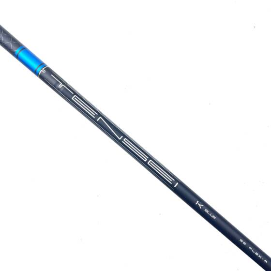 New Titleist GT2 Driver / 10.5 Degree / Tensei 1K Blue 55 Regular Flex