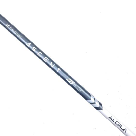 Titleist 913 D3 Driver / 8.5 Degree / Aldila Ascent 35 Regular Flex