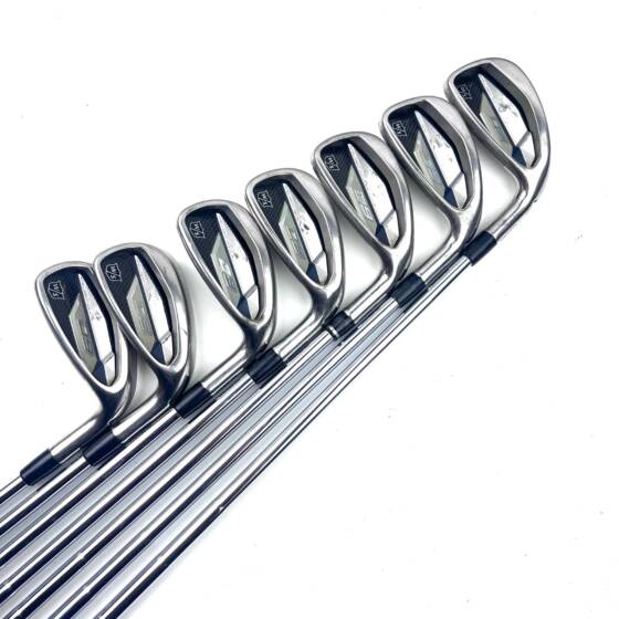 Wilson Staff D9 Irons / 5-PW + GW / Dynamic Gold Tour Issue S300 Stiff Flex