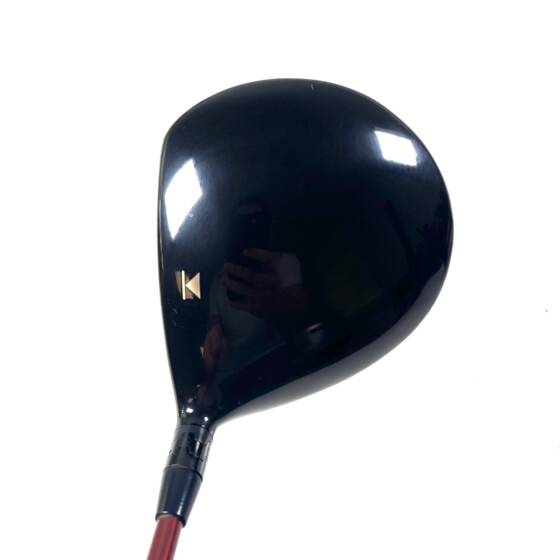 Titleist 910 D2 Driver / 10.5 Degree / Diamana Regular Flex