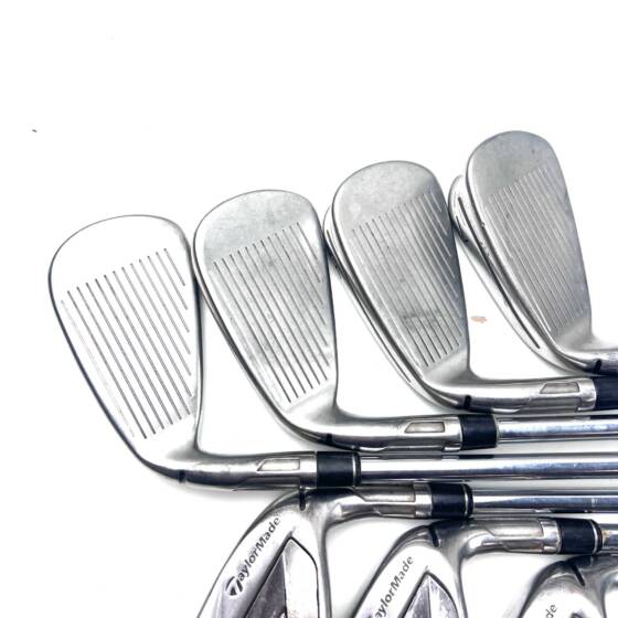Taylormade Stealth Irons / 4-PW / Project X Stiff Flex