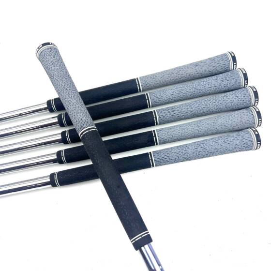 Mizuno JPX 925 Hot Metal Pro Irons / 5-PW / Dynamic Gold 105 S300 Stiff Flex