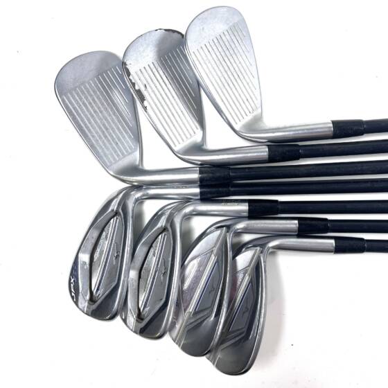 Mizuno JPX 900 Forged Irons / 5-PW / N.S. Pro Tour 105 Regular Flex