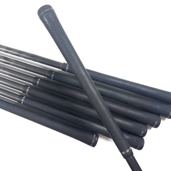 Mizuno JPX 900 Forged Irons / 5-PW / N.S. Pro Tour 105 Regular Flex