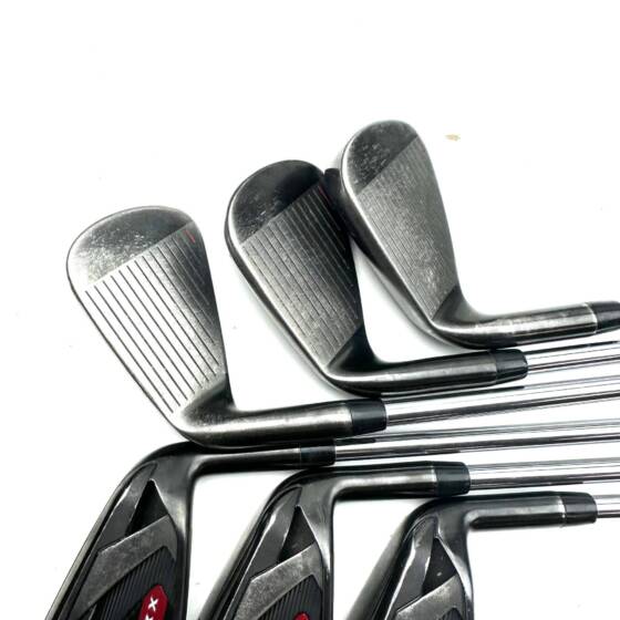 Callaway RAZR X Black Irons / 4-9 / GS95 Gold Series R300 Regular Flex