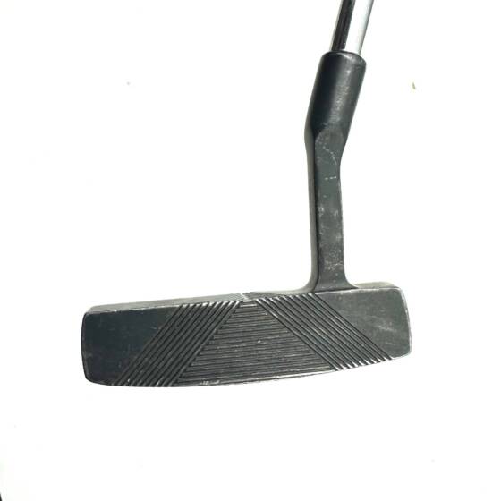 Pyramid Aztec Series Putter / 33 Inches