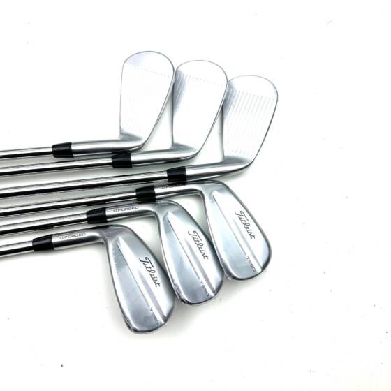 New Left Handed Titleist T250 2025 Irons / 5-PW / Project X Stiff Flex