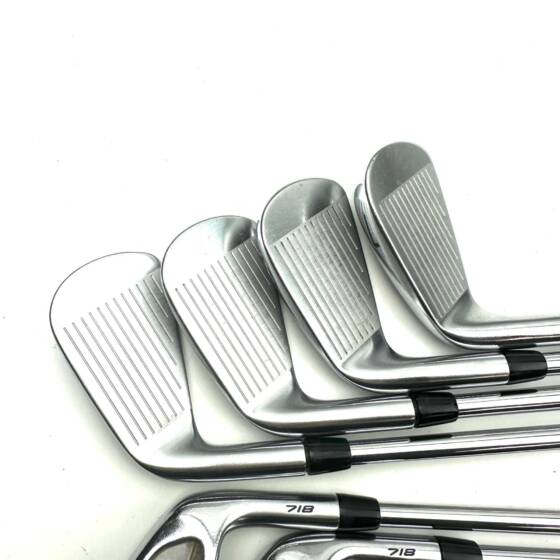 Titleist 718 CB Forged Irons / 4-PW / Project X LZ X-Stiff Flex